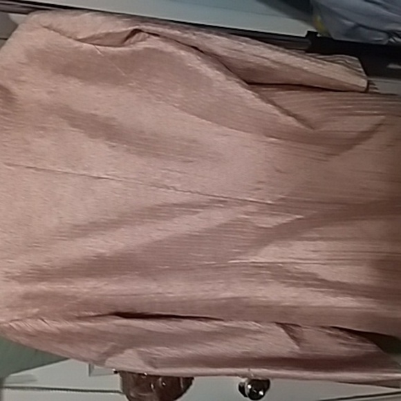 GML Women 2 pc Suit - Picture 5 of 5